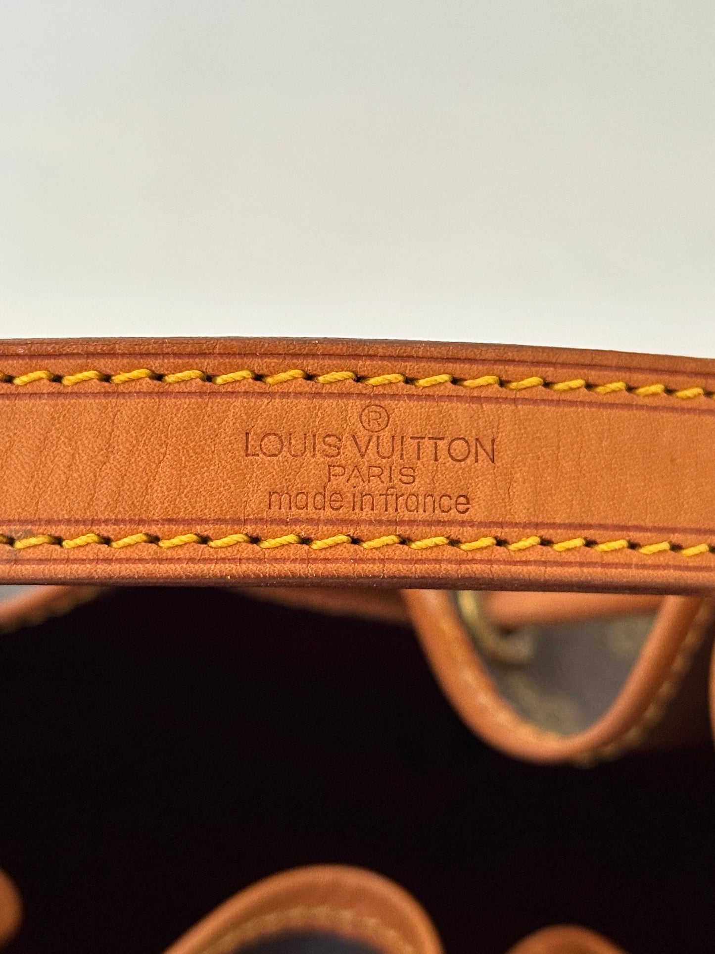 SOLD-Louis Vuitton Monogram Petite Noe M42226