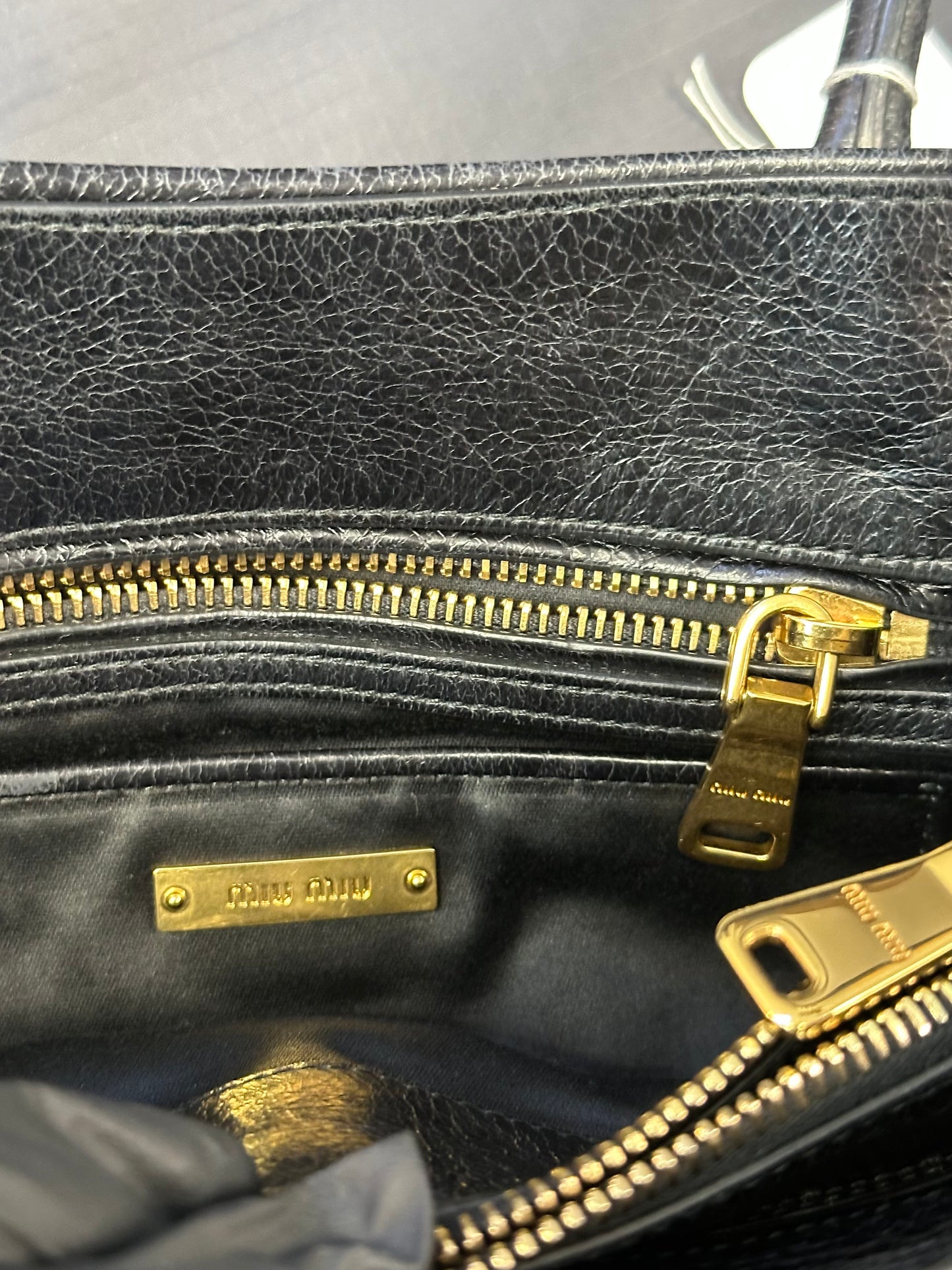 Miu Miu logo VITELLO SHINE black leather handbag