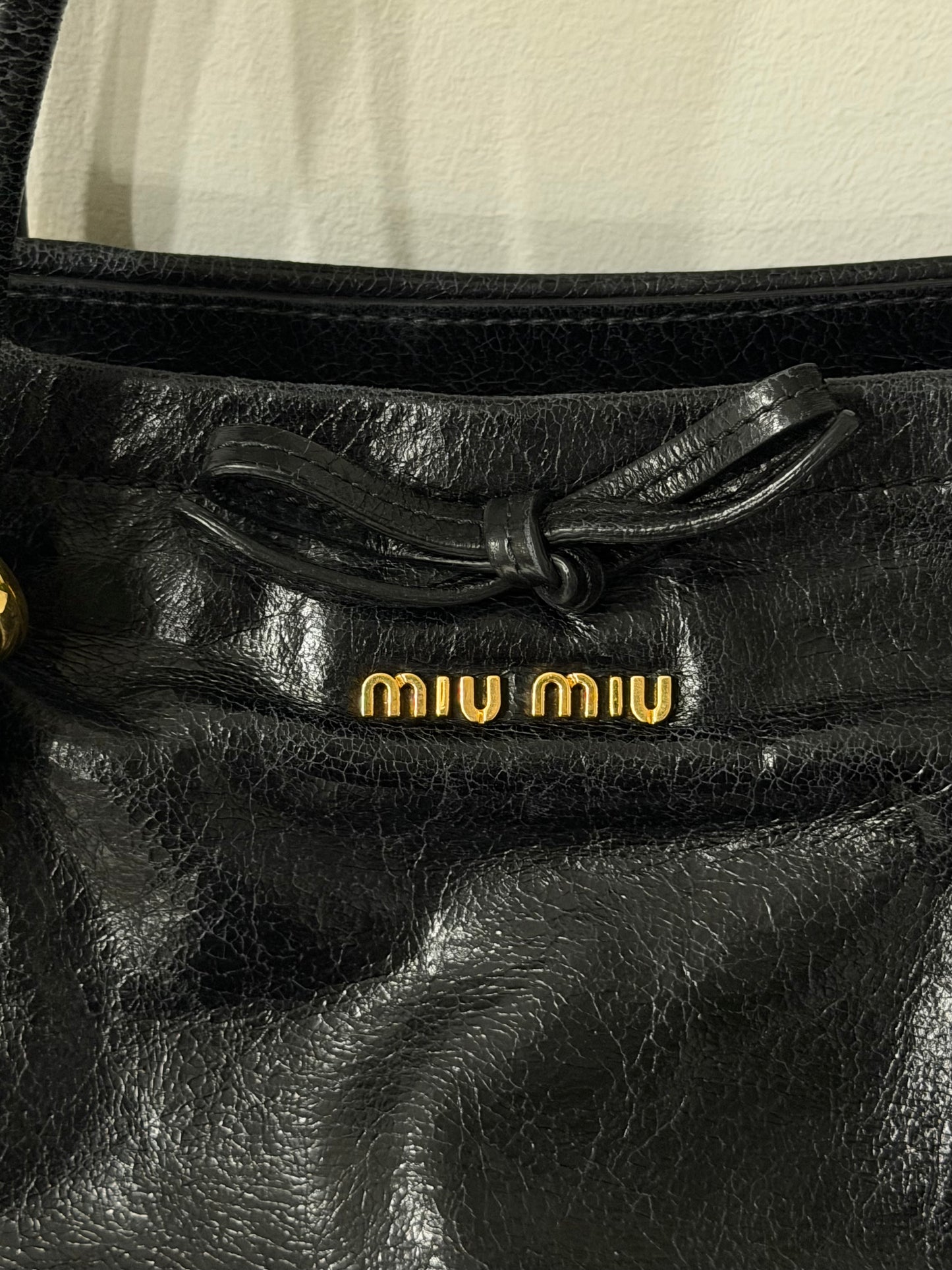 Miu Miu logo VITELLO SHINE black leather handbag