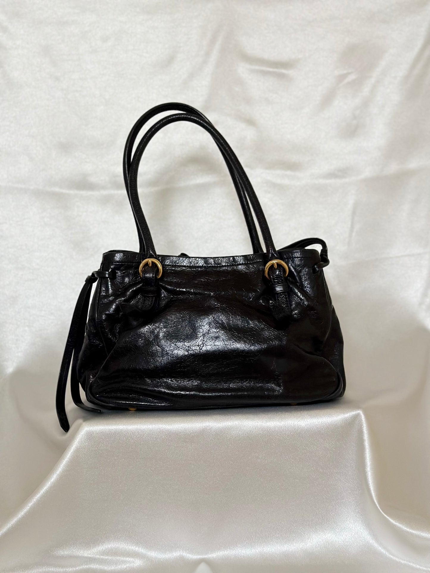 Miu Miu logo VITELLO SHINE black leather handbag