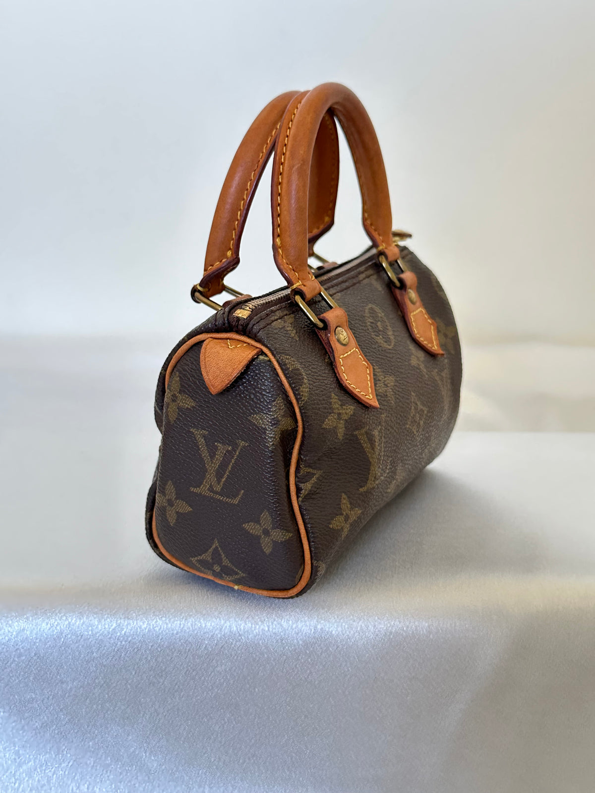 Louis Vuitton Monogram Mini speedy